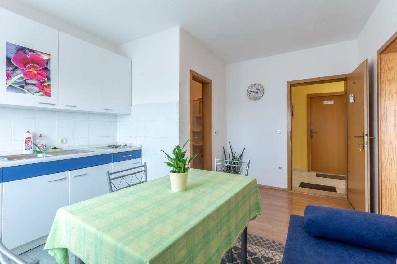 Apartments Mimi Trogir Eksteriør bilde