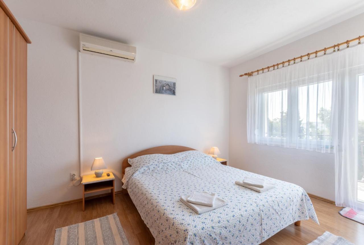 Apartments Mimi Trogir Eksteriør bilde